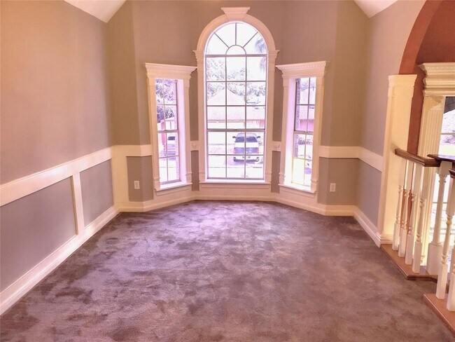 Building Photo - 3751 Pine Cone Trail