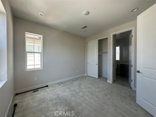 Building Photo - 220 Edna Pkwy