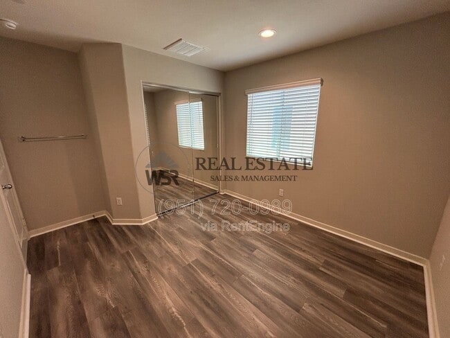 Building Photo - 12843 Greenstone Way