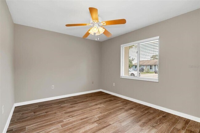 Building Photo - 2734 Coral Reef Dr