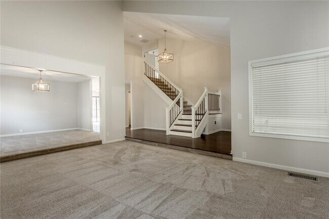 Building Photo - 820 Muirfield Trce