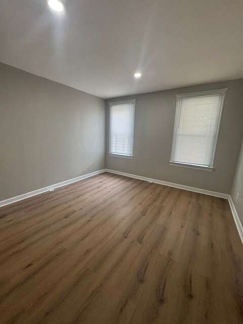 Building Photo - 2547 Park Heights Terrace
