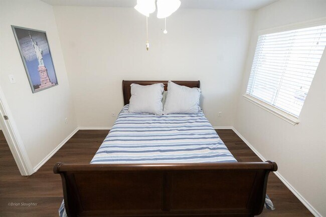 Building Photo - 17921 Kenai Fjords Dr