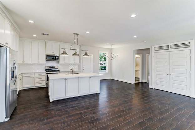 Building Photo - 8618 Valley Song Dr