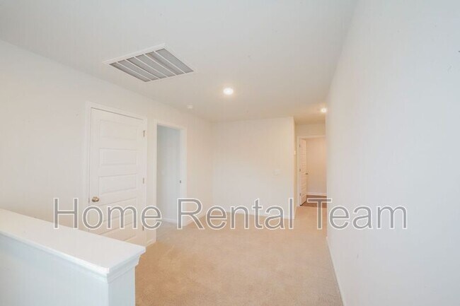 Building Photo - 463 Coconut Dr