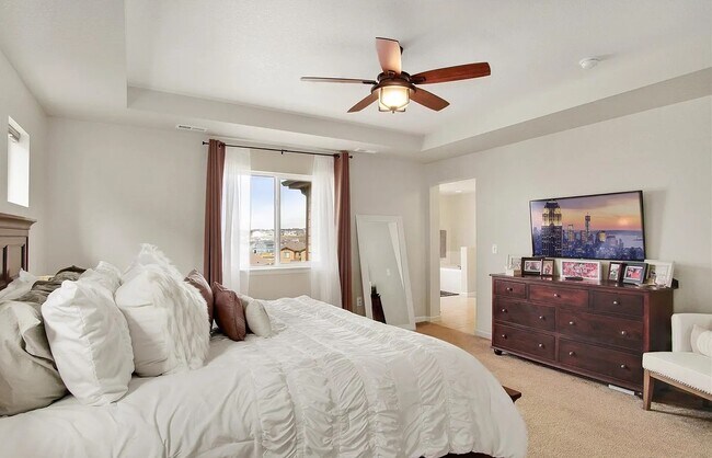 Building Photo - 912 McMurdo Cir