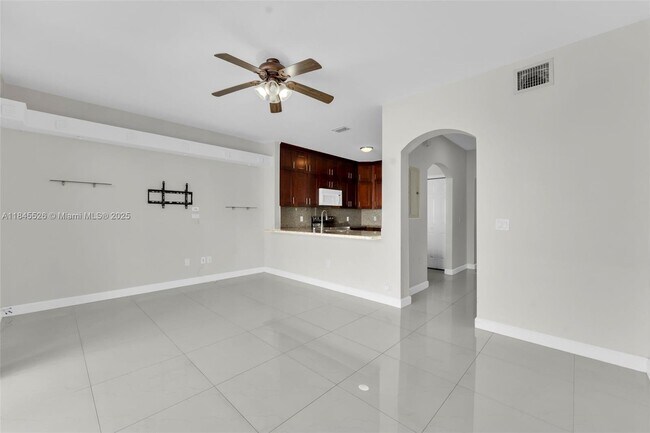 Building Photo - 4221 SW 157th Ave
