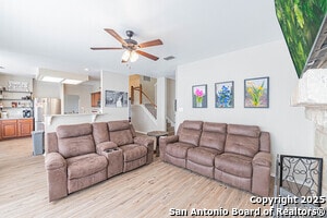Building Photo - 132 Las Palomas Dr