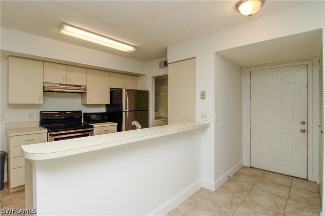 Building Photo - 2118 Arbour Walk Cir