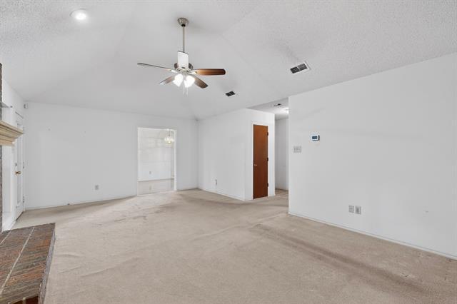 Building Photo - 7517 Crosstimbers Ln