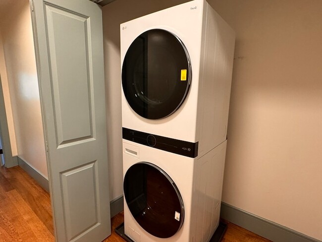 Building Photo - 22 Kruger Rd