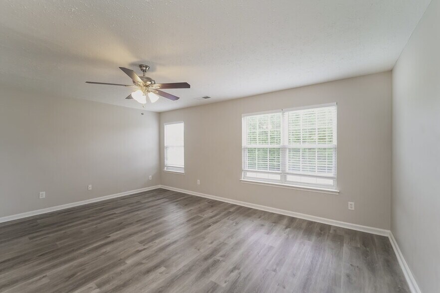 Building Photo - 2405 Liberton Ct