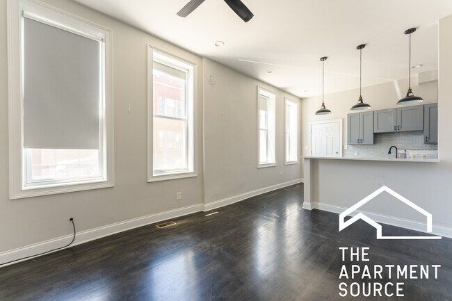 Primary Photo - 2031 W 23rd St