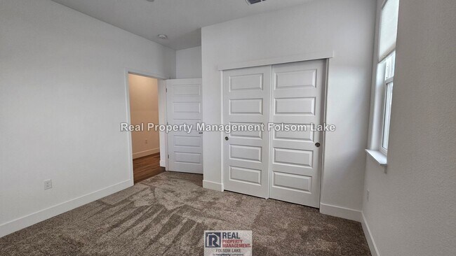 Building Photo - 55+ Active Community - Single-Story Luxury Home | Open Space Views | Solar + EV Charger | Steps t...