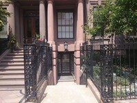 Building Photo - 182 Beacon St