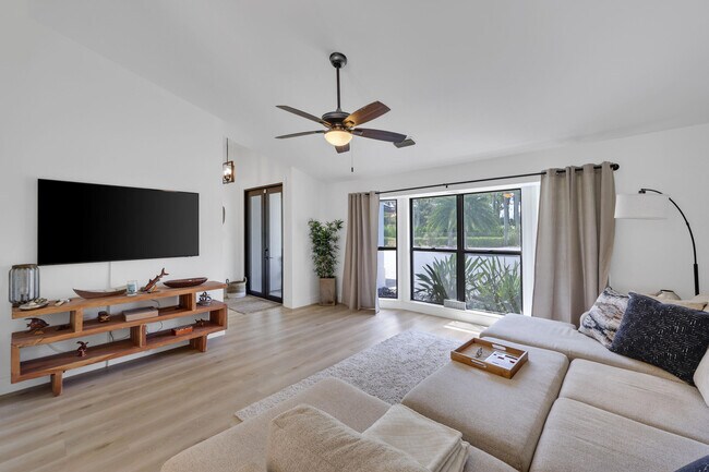 Building Photo - 14704 Black Bear Rd