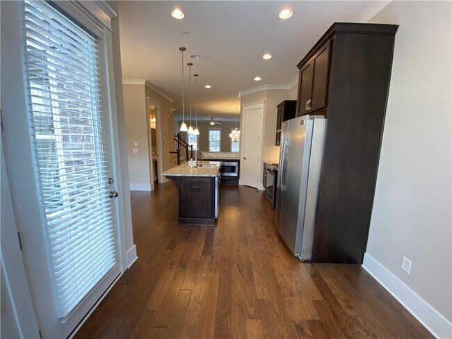 Building Photo - 2418 Gatebury Cir