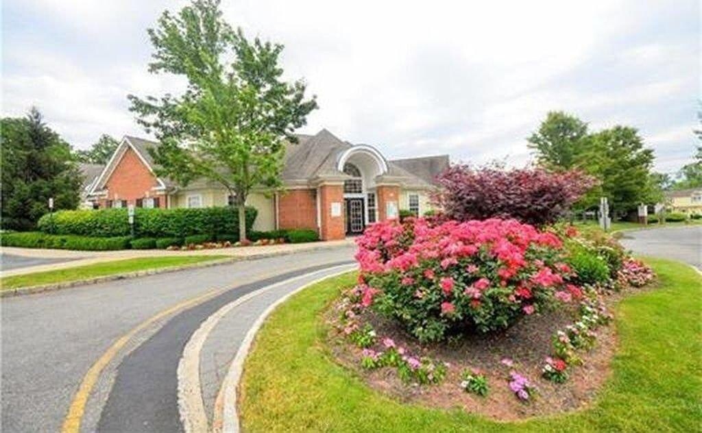 Building Photo - 933 Del Negro Ct