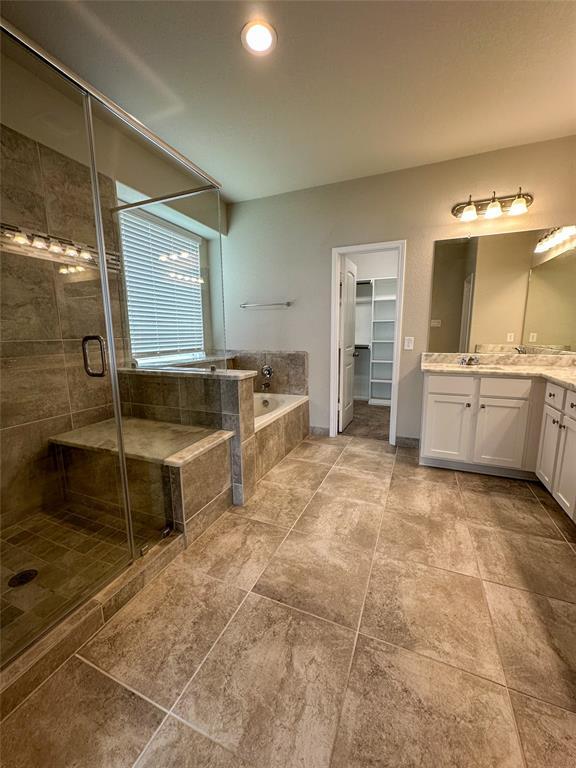Building Photo - 3918 Benevento Ct