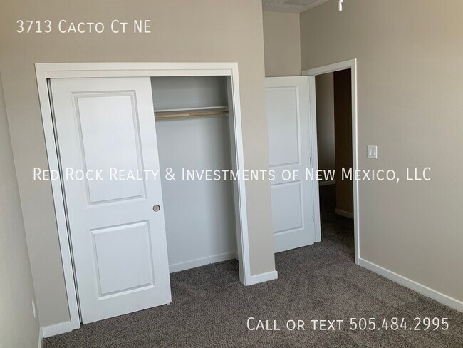 Building Photo - 3713 Cacto Ct