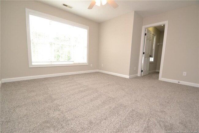Building Photo - 1507 Poets Glade Dr