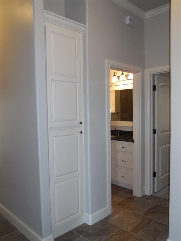 Building Photo - 3416 Enclave Ln