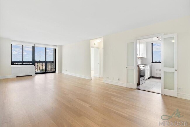 Building Photo - 2 bedroom in New York NY 10023
