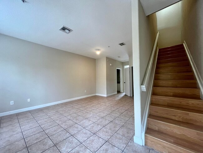 Building Photo - 3507 Shoma Dr