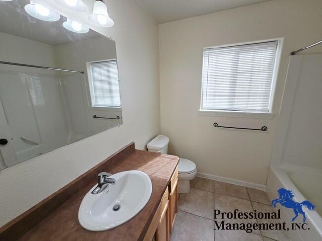 Building Photo - 5 bedroom in Billings MT 59105