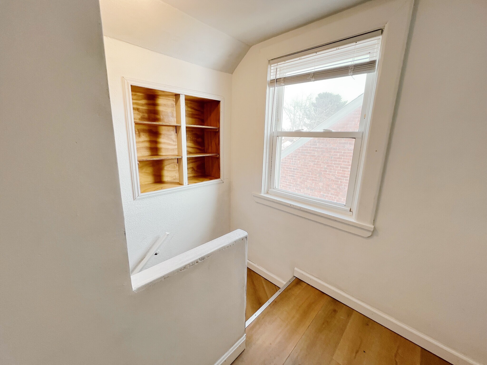 Building Photo - 4530 Wood Ave