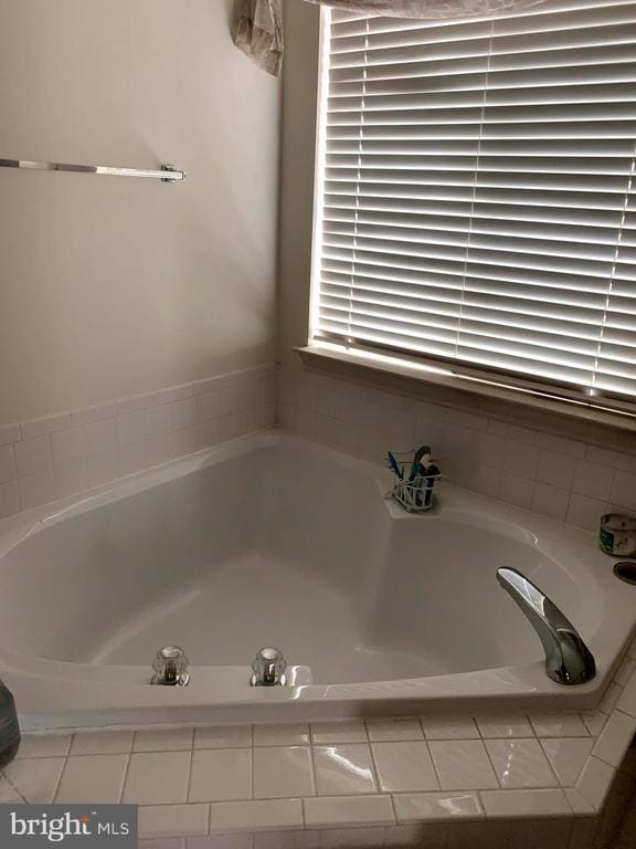 Building Photo - 2701 Summers Ridge Dr