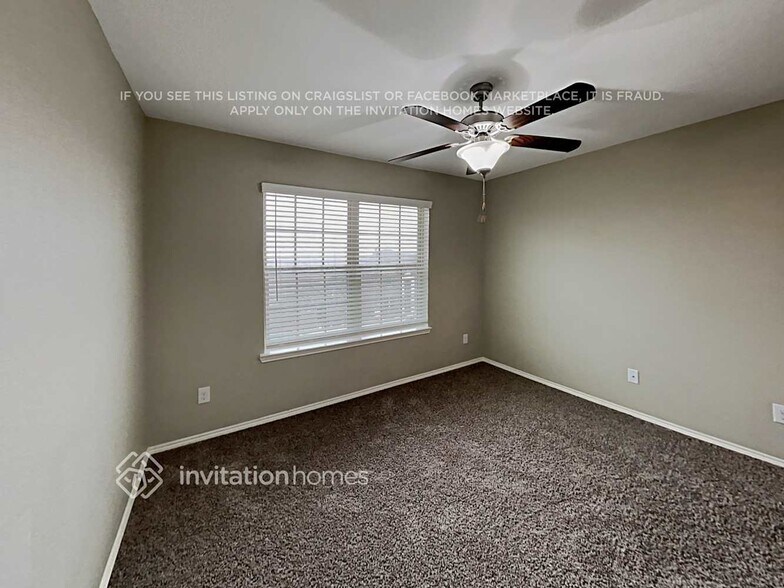 Building Photo - 5857 Bindweed Street
