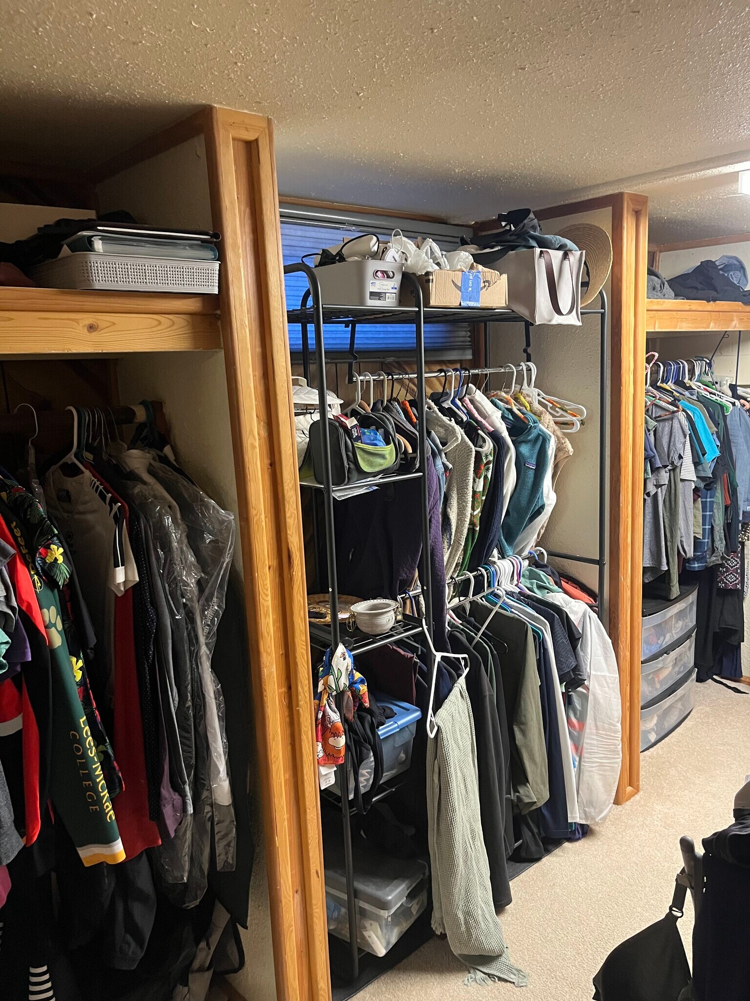 Building Photo - 470 S 39th St