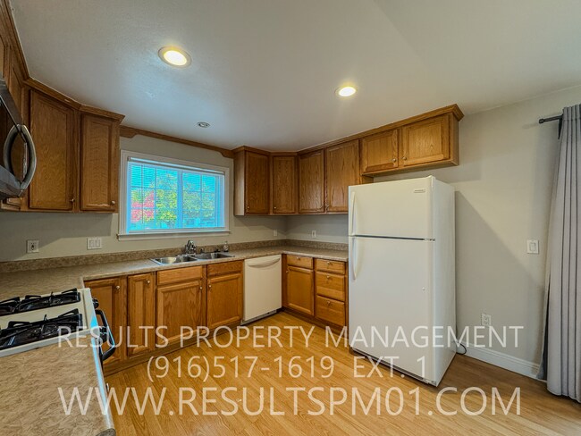 Building Photo - 5636 Butano Way