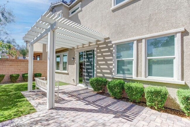 Building Photo - 8580 Luse St