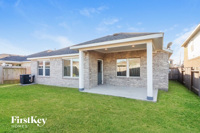 Building Photo - 7642 Pampero Ln