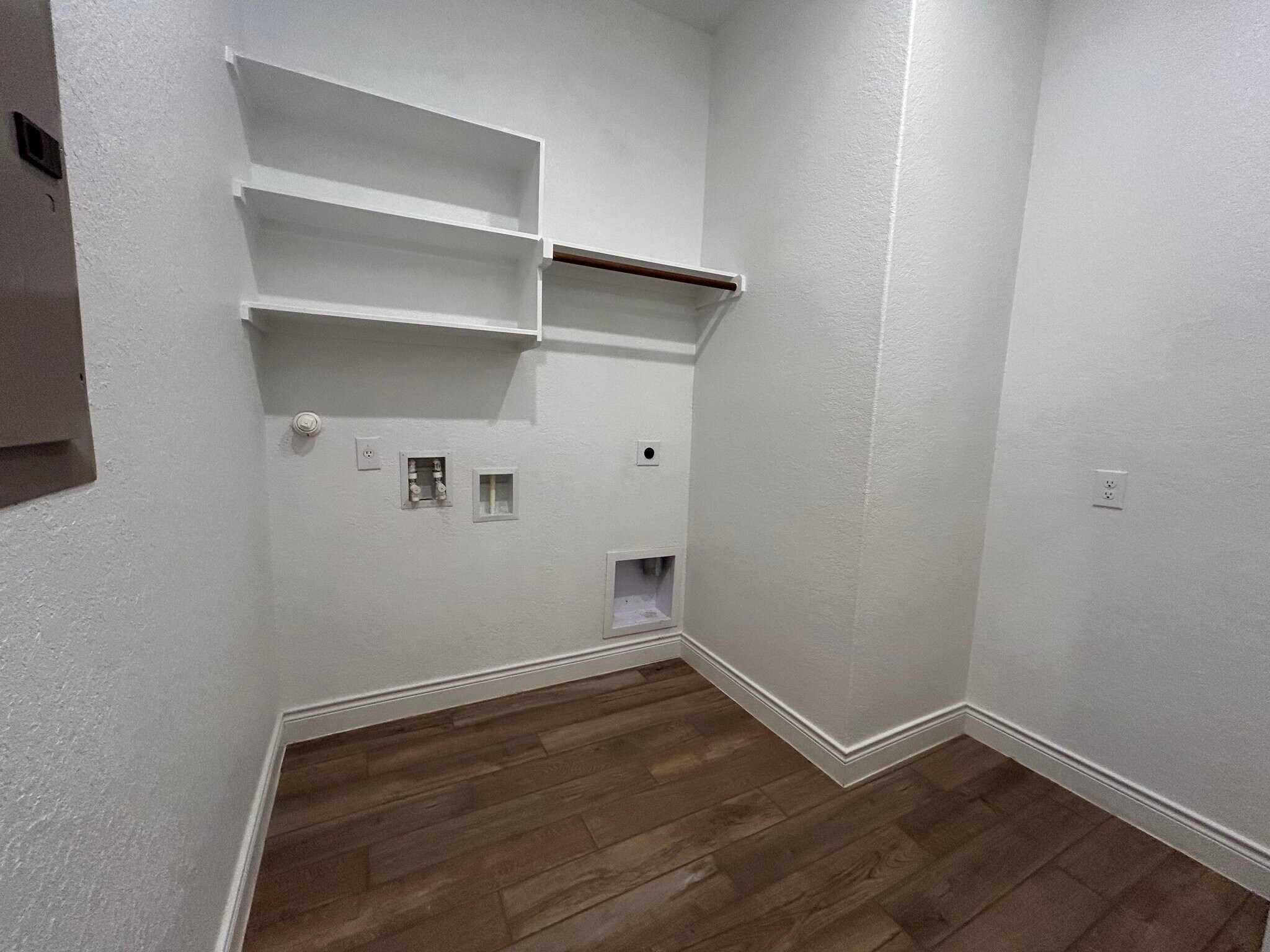 Building Photo - 14081 May Mist