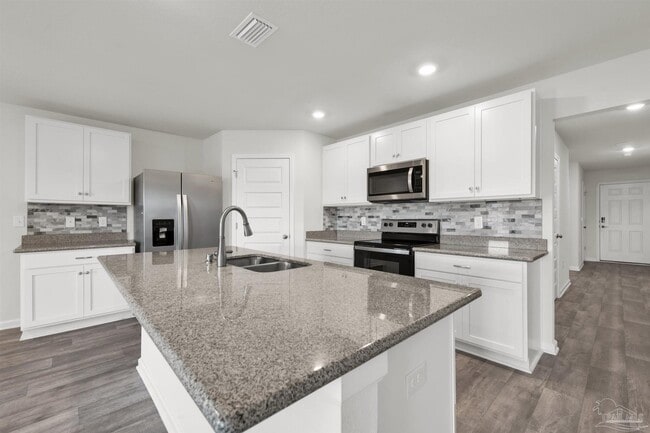 Building Photo - 5557 Galahad Trl