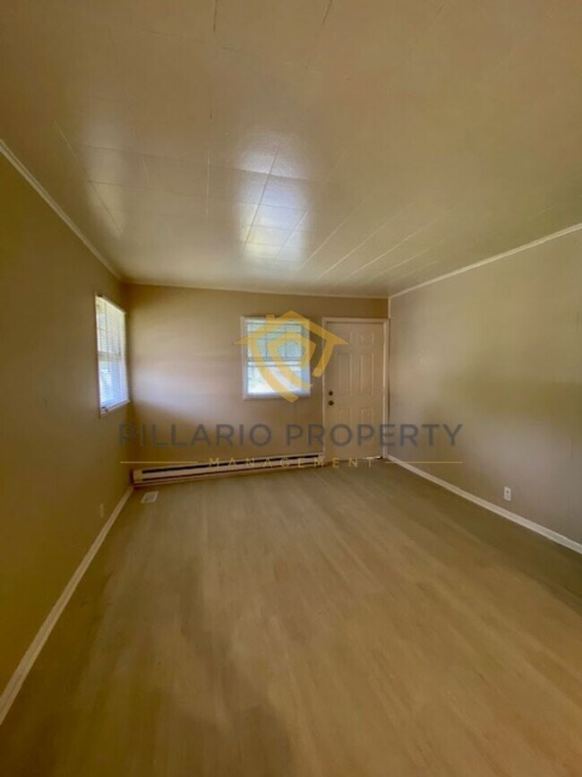 Building Photo - 5260-5262 Fletcher Avenue