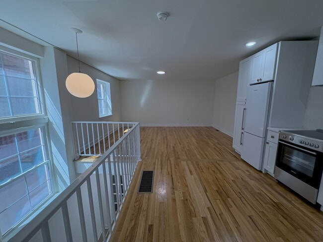 Building Photo - 536 N 19th St