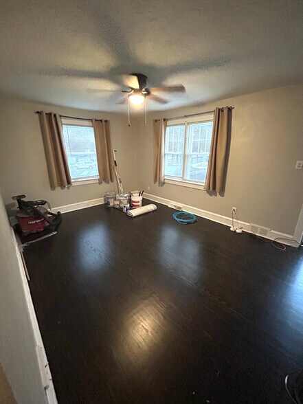 Building Photo - 741 S East Ave