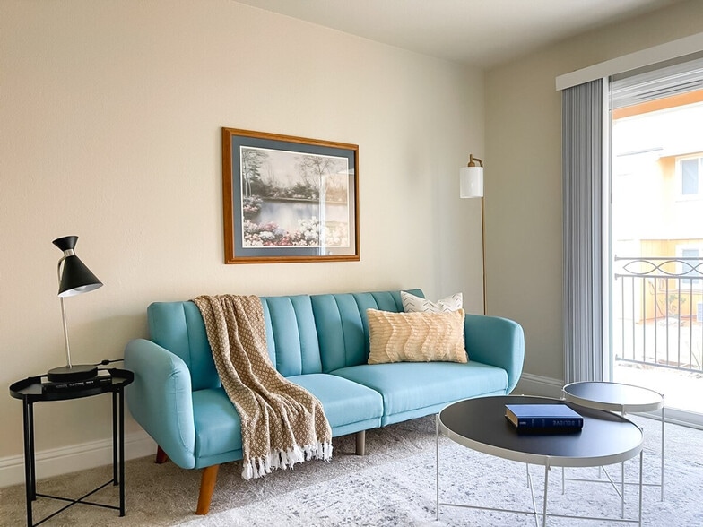 Building Photo - 12701 N Pennsylvania Ave