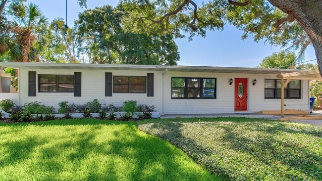 Building Photo - 4208 La Palma Ct