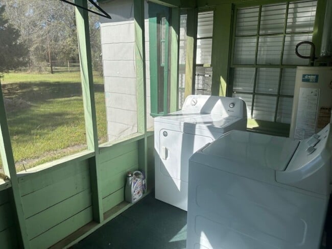 Building Photo - 312 Prospect Dr