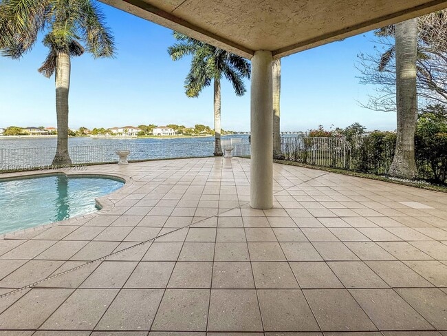 Building Photo - 5028 SW 170th Ave