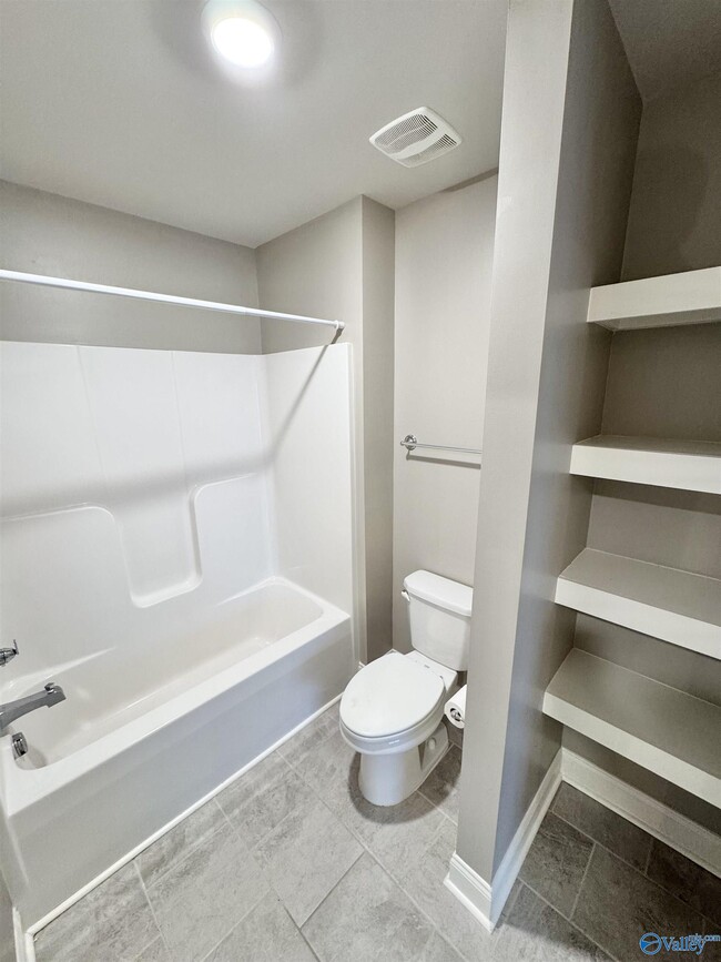 Building Photo - 407 Wood Sage Ln