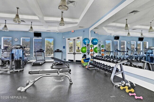 Building Photo - 211 Bonita Vista Dr