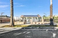 Building Photo - 3913 Walnut St