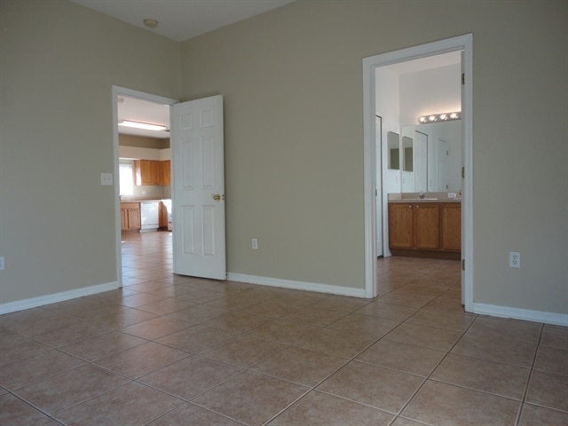 Building Photo - 25702 Aldus Dr