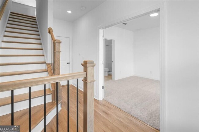 Building Photo - 5430 Howington Ct